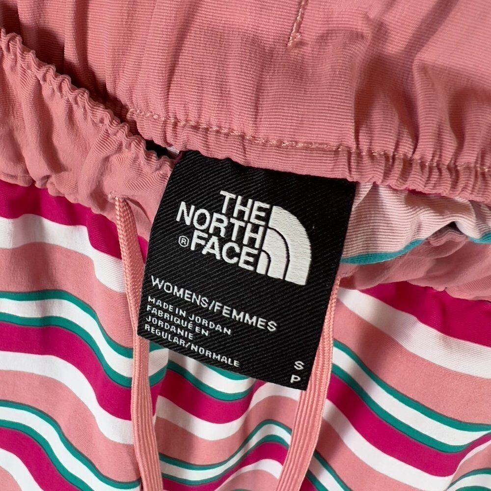 The North Face Shorts Womens Size Small Classic V Pink Striped Mini 4 in Outdoor - Picture 2 of 16